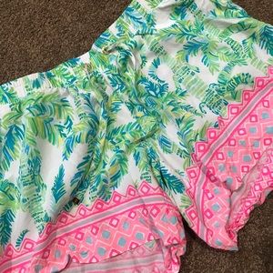 Lilly Pulitzer Katia Shorts! Small, and medium.